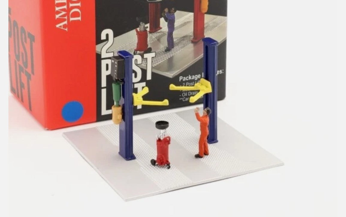 2 Post Lift - American Diorama