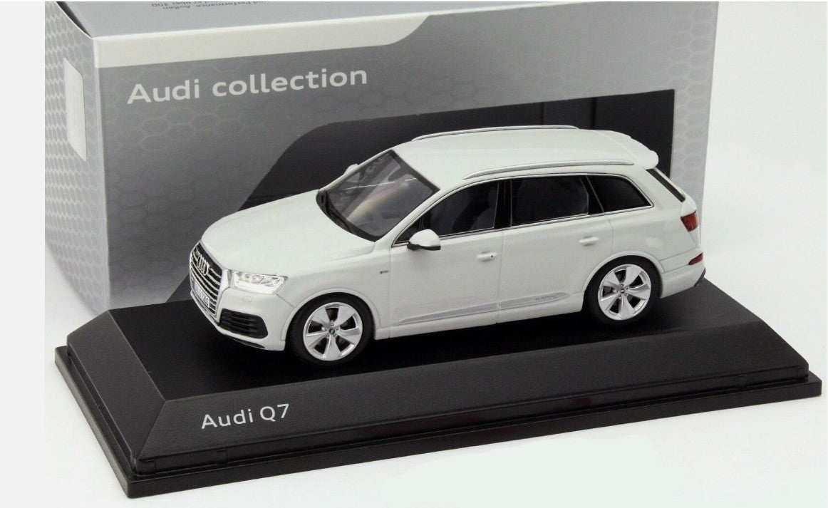Audi Q7 - Audi 5011407623