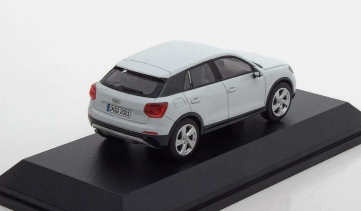 Audi Q2 - Audi 5011602631