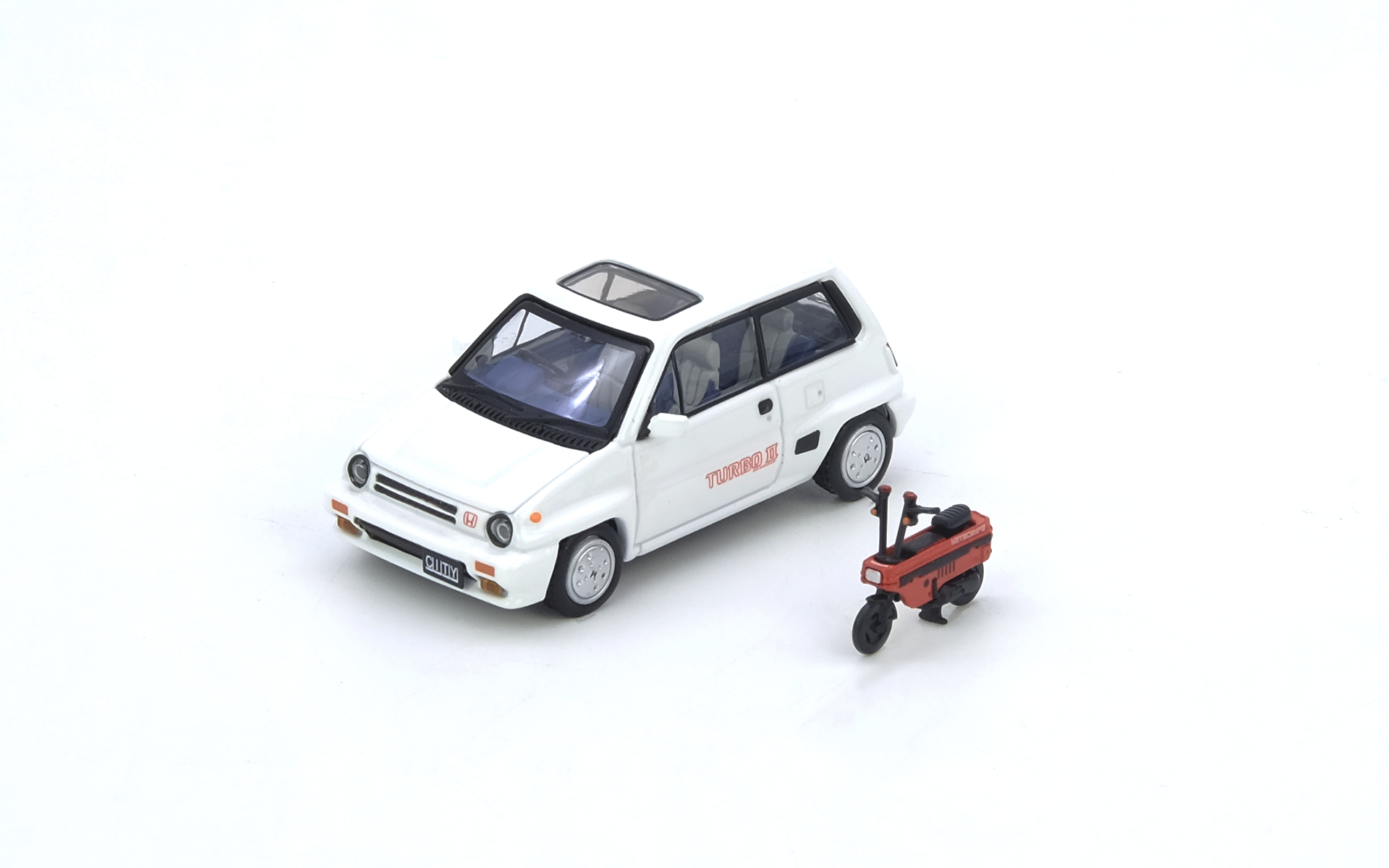 Honda City Turbo II with Motocompo - Inno64