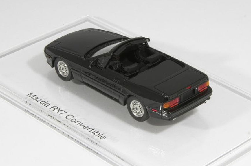 Mazda RX7 Convertible - DNA