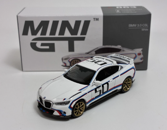 BMW M4 3.0 CSL - LHD - Mini GT 863