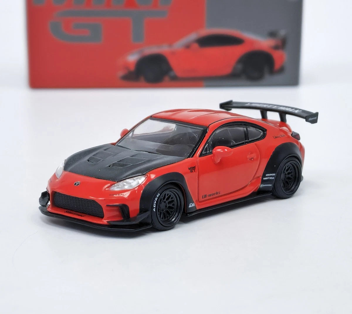 Toyota GR86 LB Nation - LHD - Mini GT 885