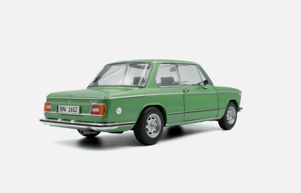 BMW 1602 Taiga 1971 - Solido