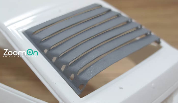 AE 86 Rear Window Louver - Zoom On